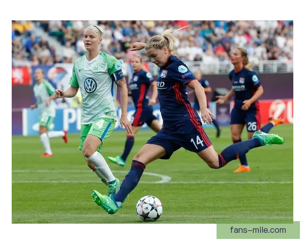 里昂女足逆袭晋级欧冠决赛 持续创造历史新篇章